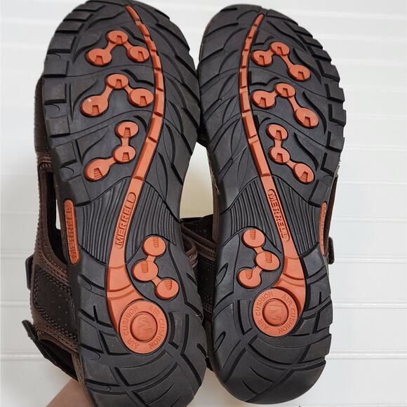 Merrell Men\'s Sandspur Oak Sandals Size 13 Dark Earth Potters Clay